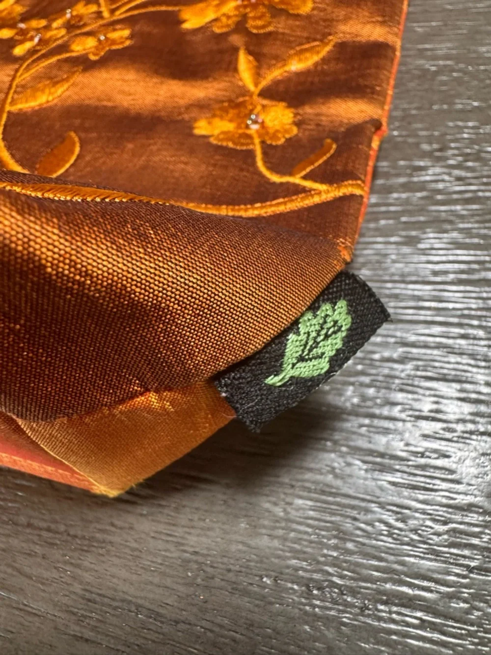 100% Silk Vintage Embroidered Wooden Circle Handle Bag Purse Orange